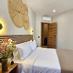 Lagom Apartments New, 5 Min Walk From The Sea